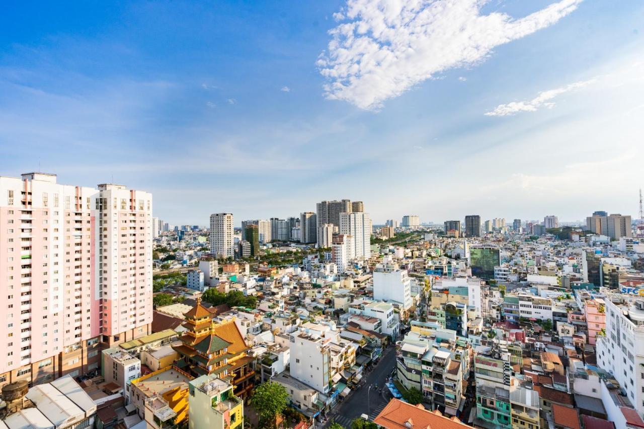 Otis Soho Saigon Balcony Apartment Ho Chi Minh City Exterior photo